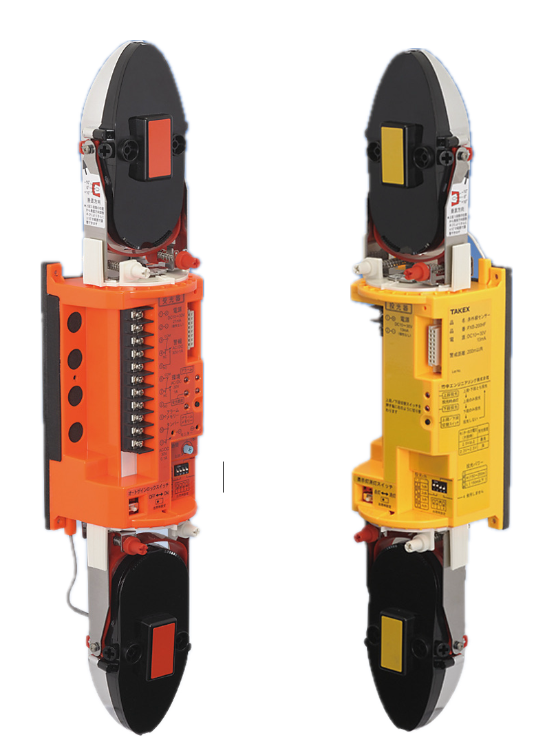 TAKEX HARDWIRED ANTI CRAWL PE BEAM WITH QUAD BEAM BLACK/ YELLOW & BLACK/ ORANGE 100M DETECTION AREA 2 x SPST CONFIGURABLE PLASTIC TA TOWER MOUNT 12-30VDC TRANSMITER & RECEIVER SAME SIZE WITH LIGHTNING PROTECTION